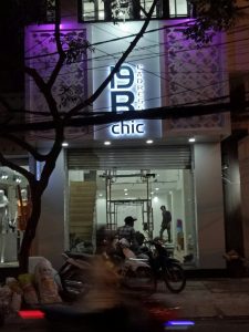 Đơn vị thi công mặt dựng chuyên nghiệp HCM_Việt Art